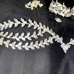 Crystal Brides head peace